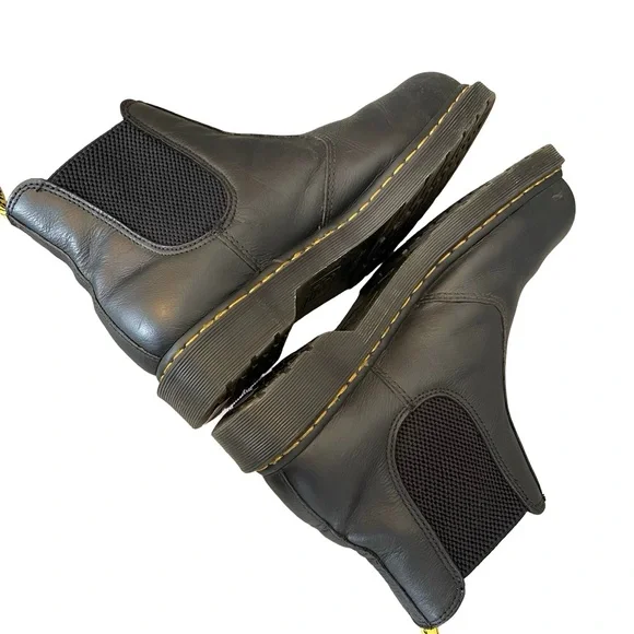 Dr.Martens Chelsea Steel Toe Boots Women’s Size 10 Mens 8
GUC - Picture 5 of 9